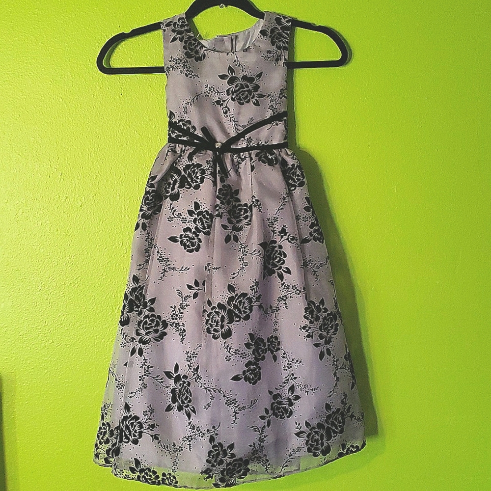 Marmellata black and gray floral dress size 6x